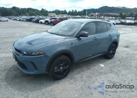 2023 Dodge Hornet Gt Awd из США, поврежденный, VIN ZACNDFAN7P3A00435